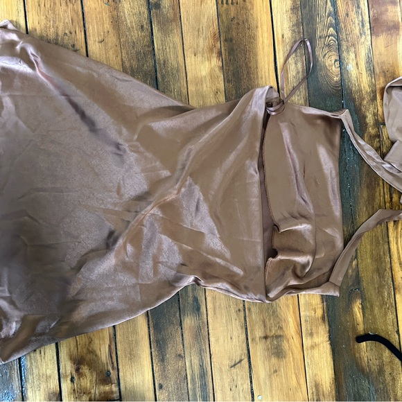 Selfie Leslie Champagne Showers Halterneck Slip Mini Dress Chocolate - Picture 5 of 6